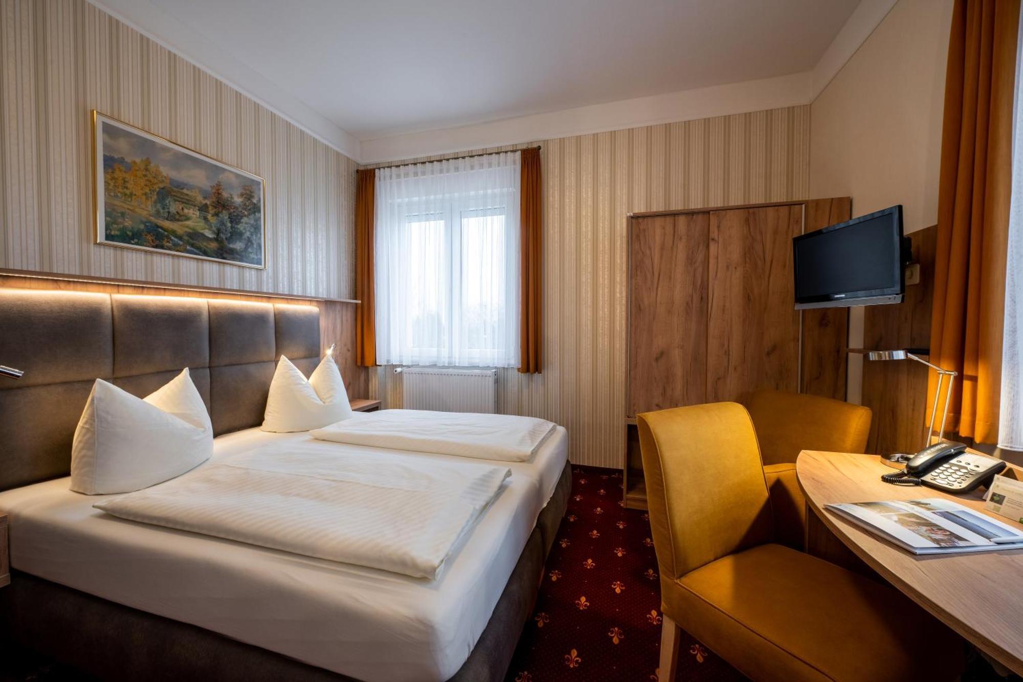 Flair Hotel Villa Ilske Bad Kosen Extérieur photo